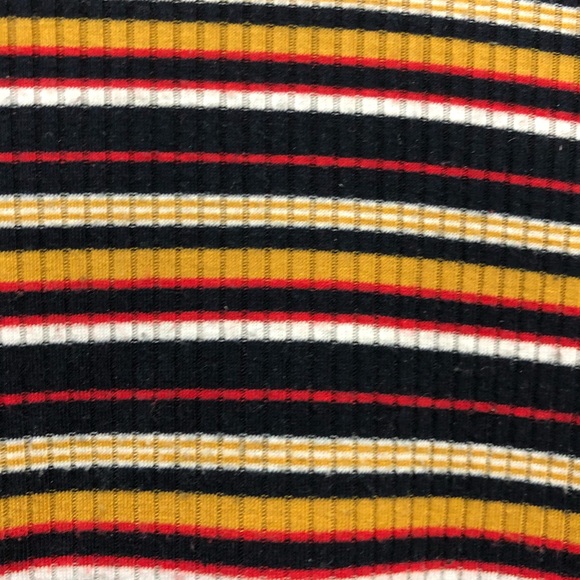 Stripped Cropped Longsleeve - Picture 2 of 2